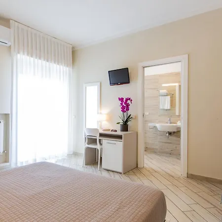 Lungomare Otel