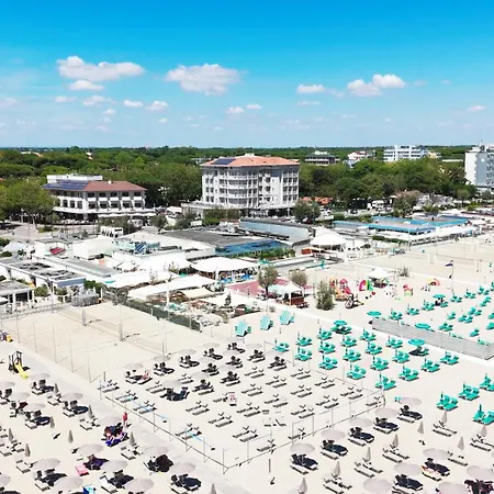 Otel Lungomare 3*