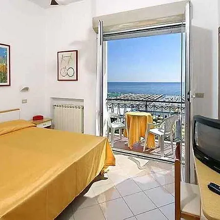 Otel Lungomare